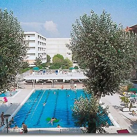 아파트 Palace Bilocale D